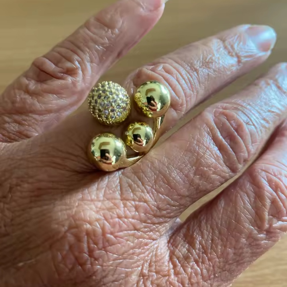 Statement Gold Ring Jewelry - Picture 11 of 16